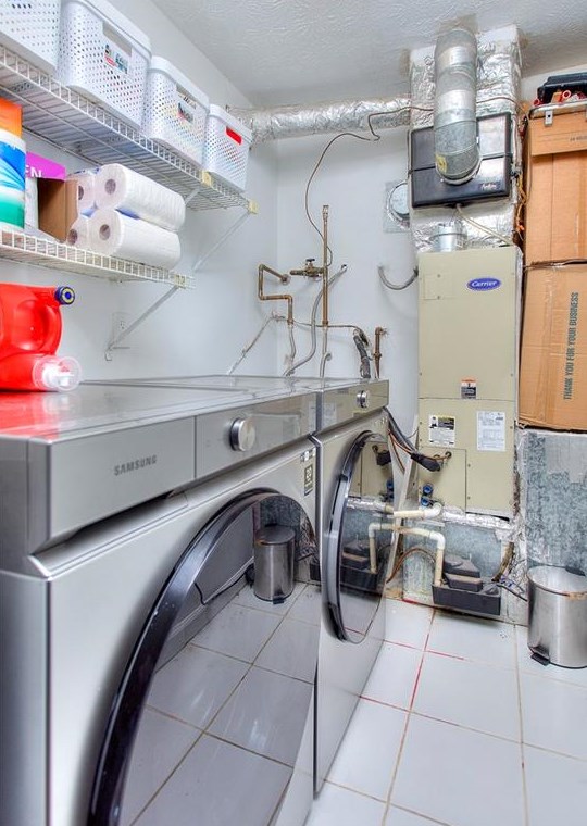 2077 Brian Way, Decatur GA  30033-3830 exterior