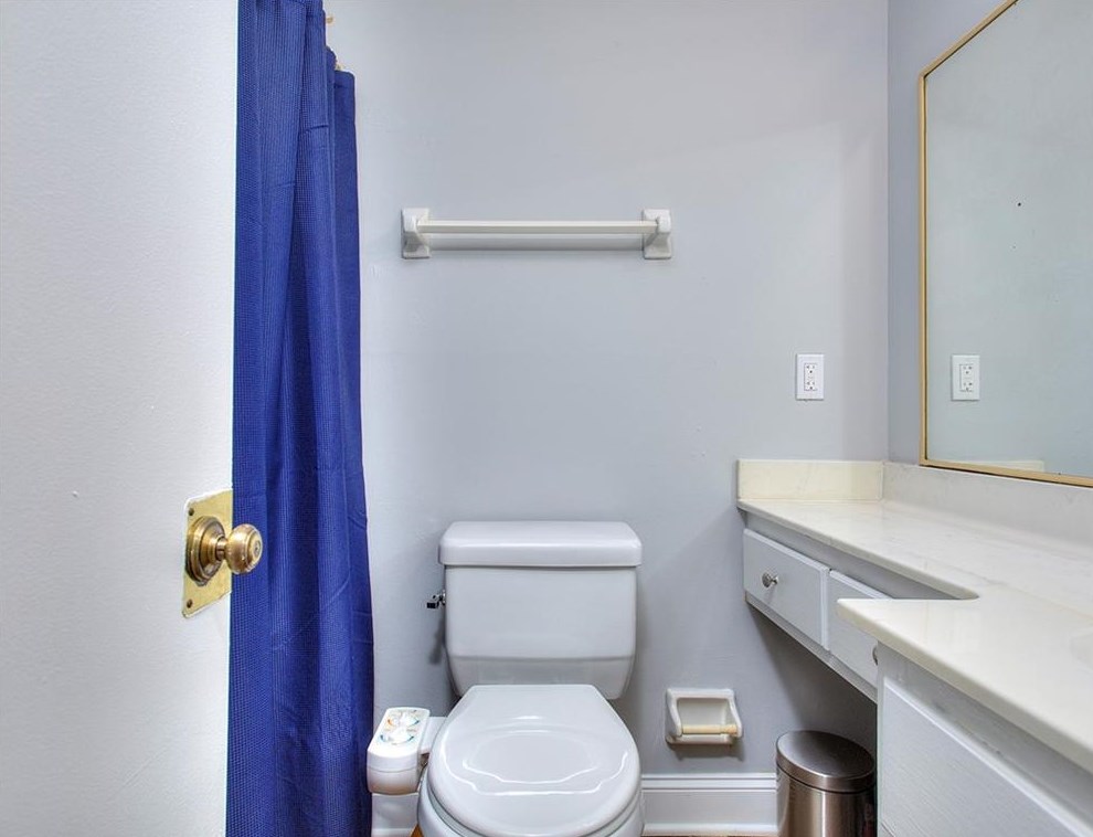 2077 Brian Way, Decatur GA  30033-3830 exterior