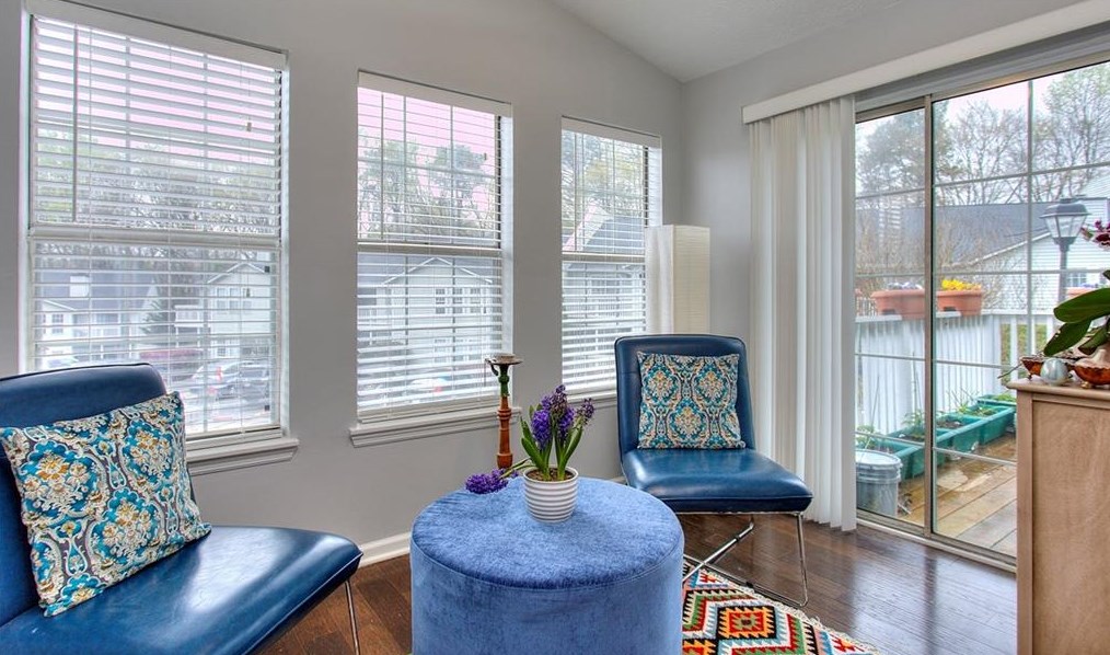 2077 Brian Way, Decatur GA  30033-3830 exterior