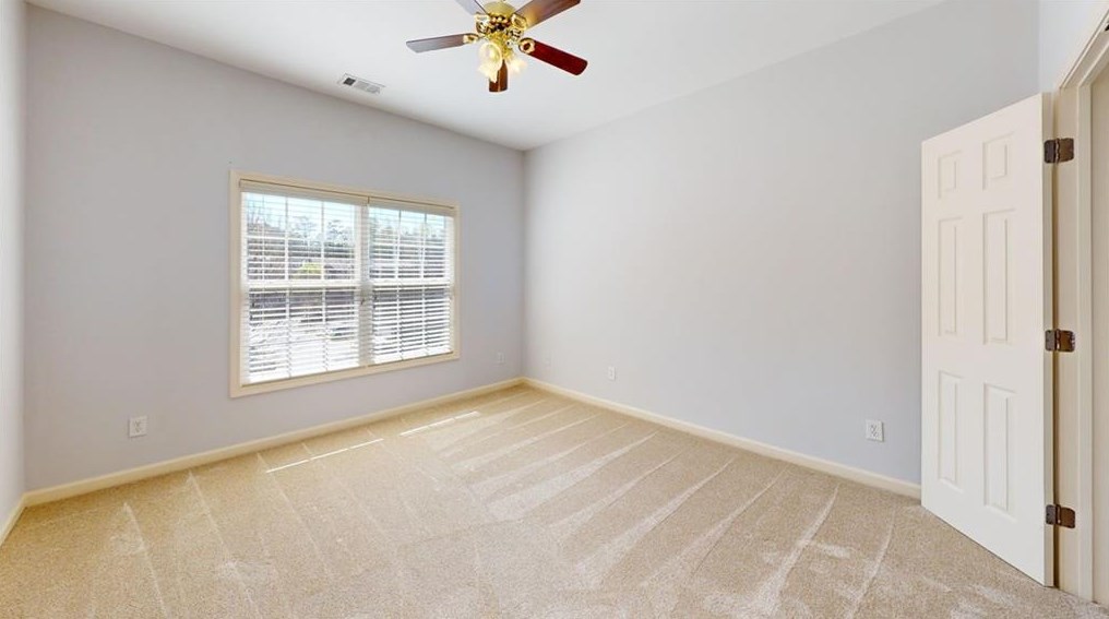 12793 Doe Dr, Alpharetta GA 30004-8987 exterior