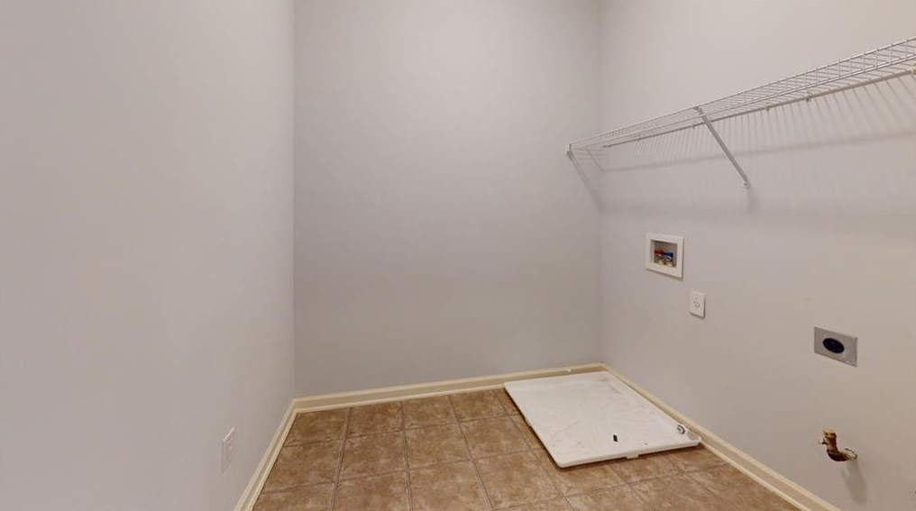 12793 Doe Dr, Alpharetta GA 30004-8987 exterior