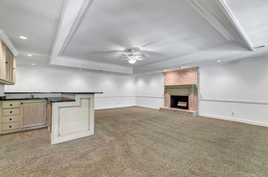 1635 Lazy River Ln, Atlanta GA  30350-3523 exterior