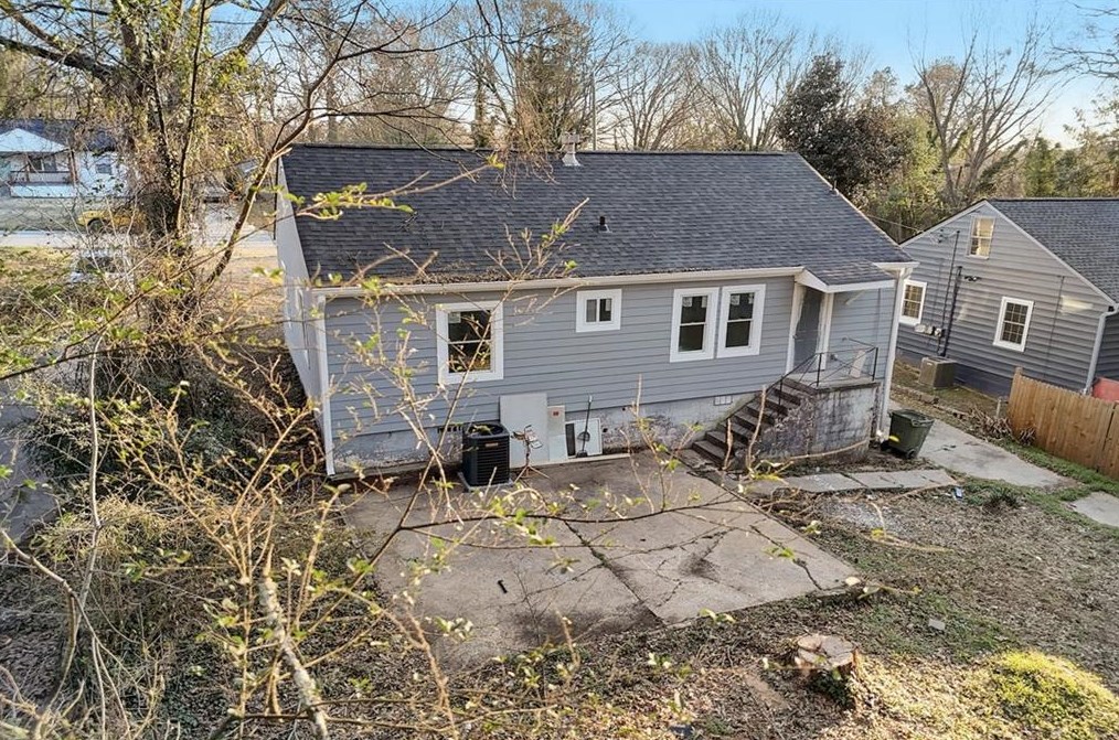 822 Midway St, Atlanta GA 30315-8611 exterior