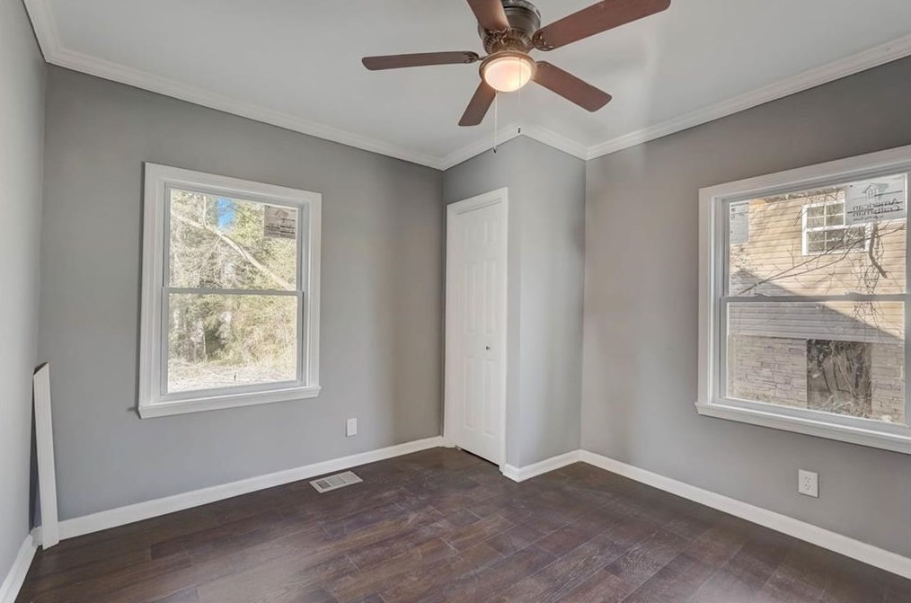 822 Midway St, Atlanta GA 30315-8611 exterior