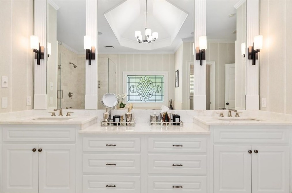 1088 Hunters Brook Ct, Atlanta GA  30319-4714 exterior