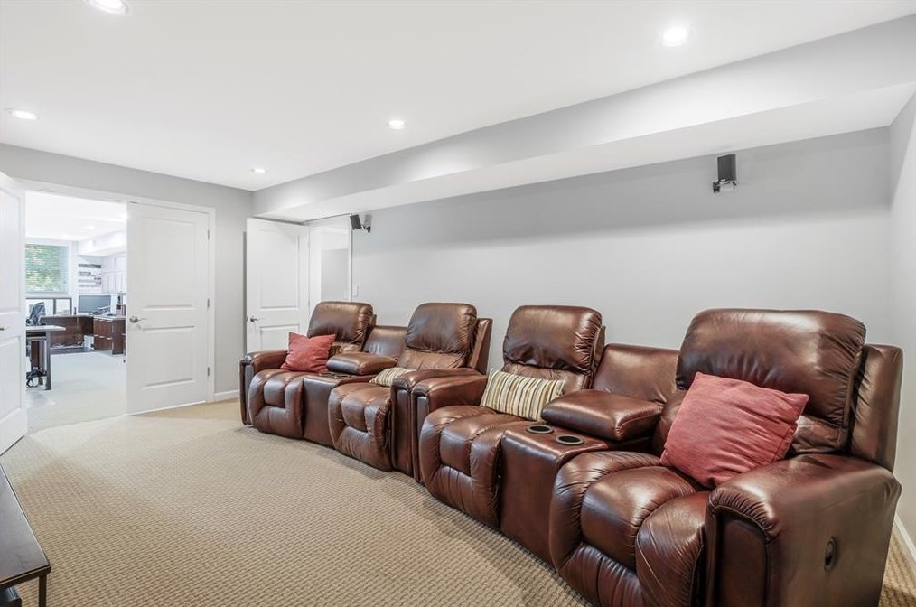 1538 Council Bluff Dr, Atlanta GA  30345-4136 exterior
