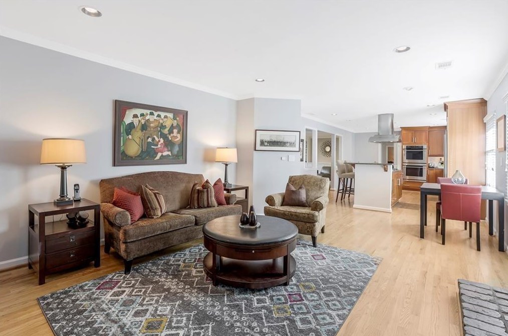 1538 Council Bluff Dr, Atlanta GA  30345-4136 exterior