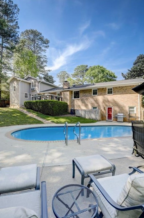 3837 Foxford Dr, Atlanta GA  30340-4406 exterior