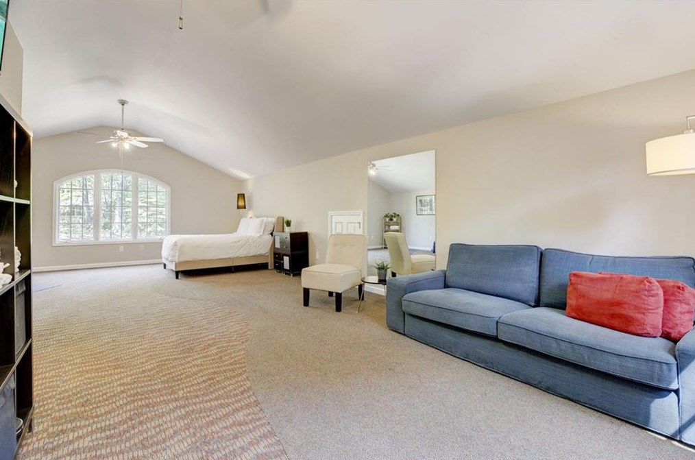 3837 Foxford Dr, Atlanta GA  30340-4406 exterior