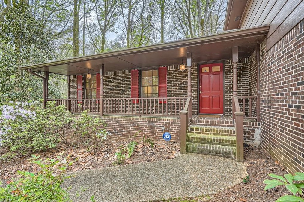 2255 Shasta Way, Atlanta GA  30345-2603 exterior