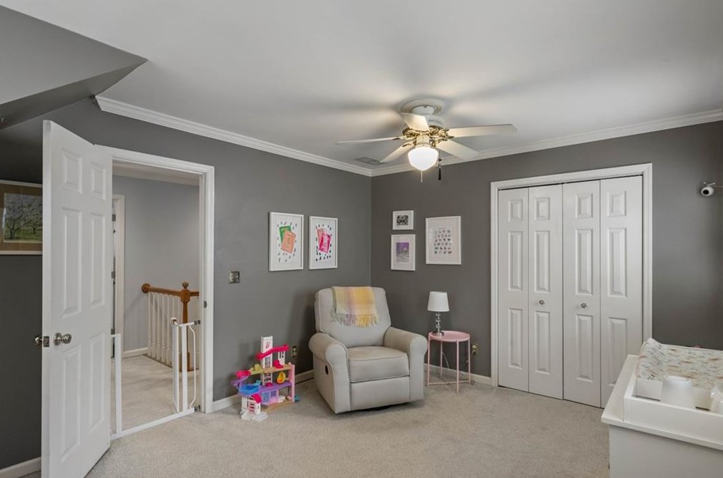 2601 Brookwood Dr, Atlanta GA  30305-3752 exterior