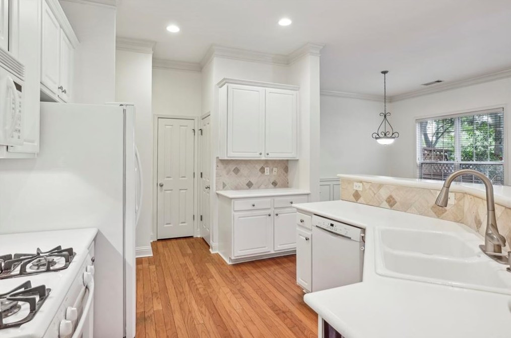3425 Henderson Reserve, Atlanta GA  30341-6054 exterior