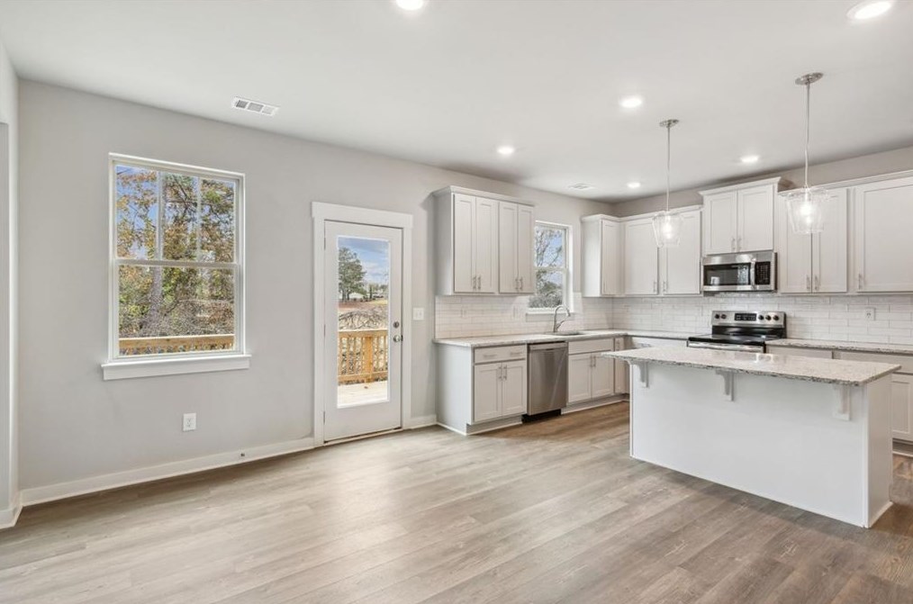 4064 Links Blvd, Jefferson GA  30549-8826 exterior