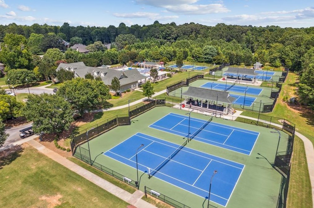 4064 Links Blvd, Jefferson GA  30549-8826 exterior