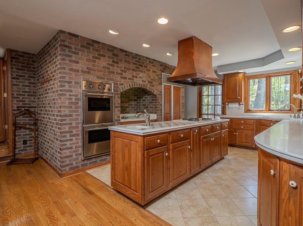 2437 Windon Ct, Atlanta GA  30360-1634 exterior