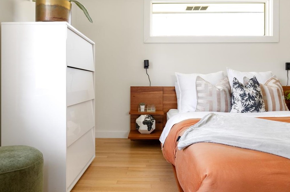 4000 Cooper Lk Rd, Smyrna GA  30082-3326 exterior