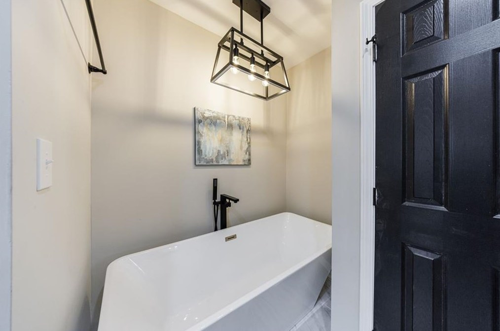 4073 Windsor Castle Way, Decatur GA  30034-5362 exterior