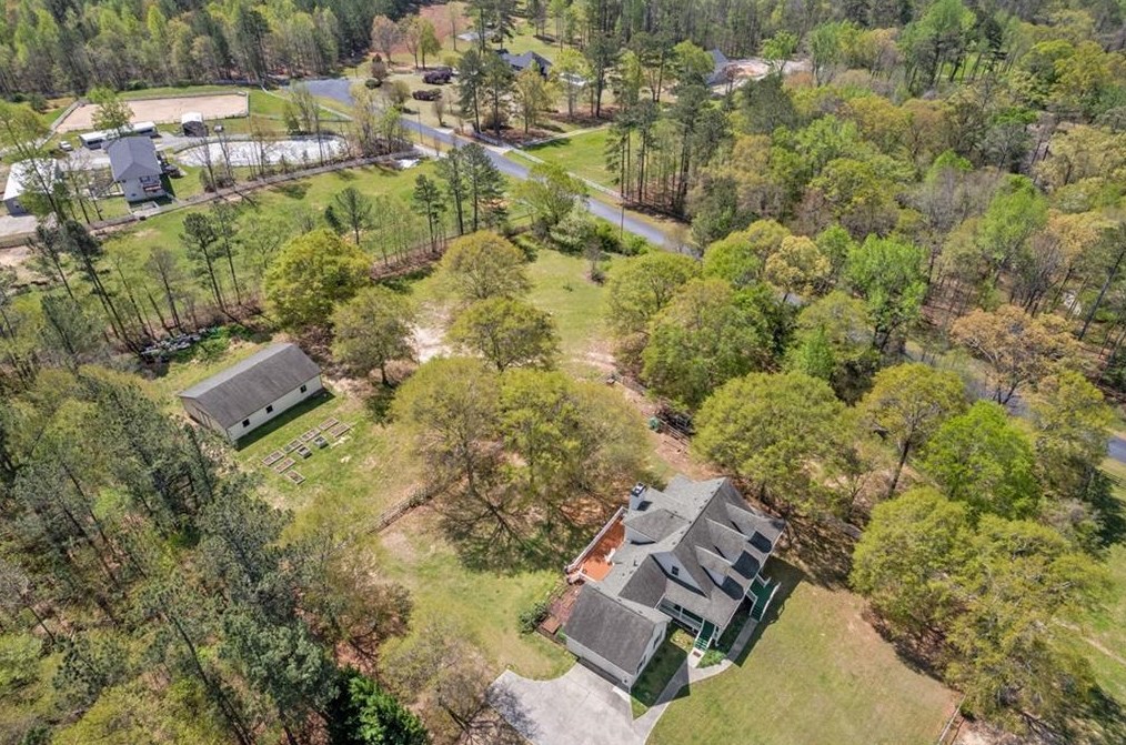 2140 Smyrna Rd, Conyers GA  30094-6169 exterior