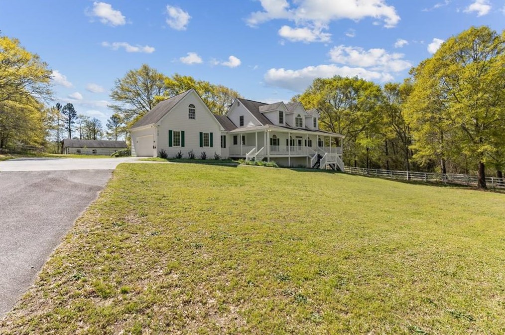 2140 Smyrna Rd, Conyers GA  30094-6169 exterior