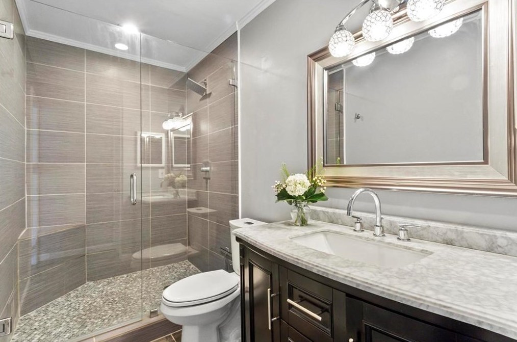 2747 Farmstead Rd, Smyrna GA  30080-2619 exterior