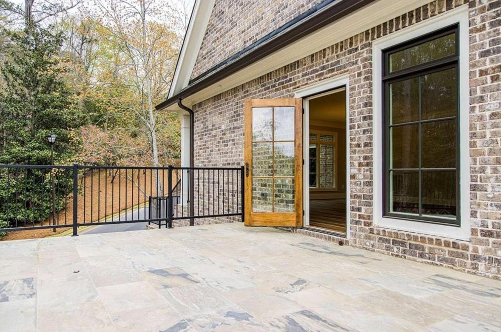 101 Vinings Dr, Rome GA  30161-6240 exterior