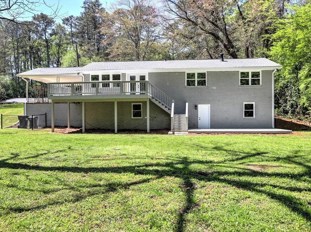 355 Brk Dr, Atlanta GA  30328-2110 exterior