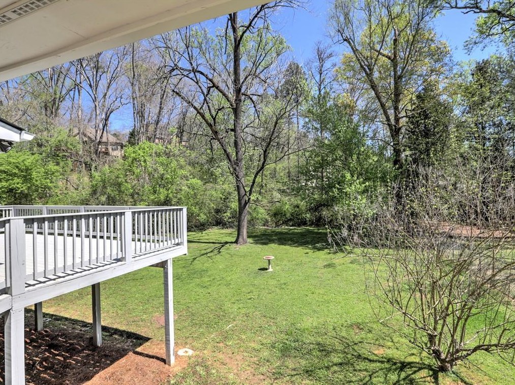 355 Brk Dr, Atlanta GA  30328-2110 exterior