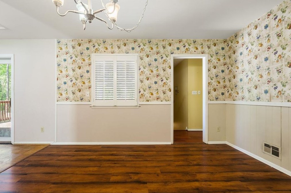 2284 Meadowvale Dr, Atlanta GA  30345-3545 exterior