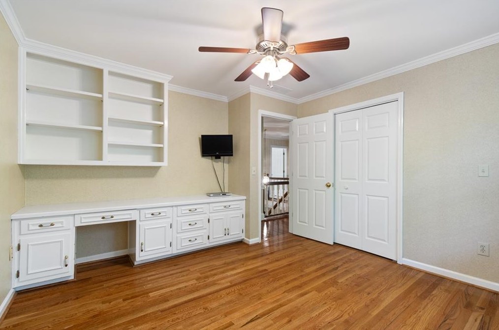 3846 Cherokee Frd, Gainesville GA 30506-3077 exterior