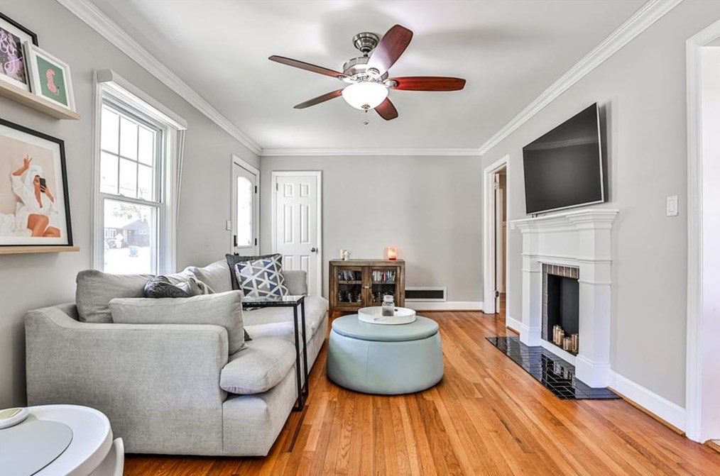 1113 Pinedale Dr, Smyrna GA  30080-4318 exterior