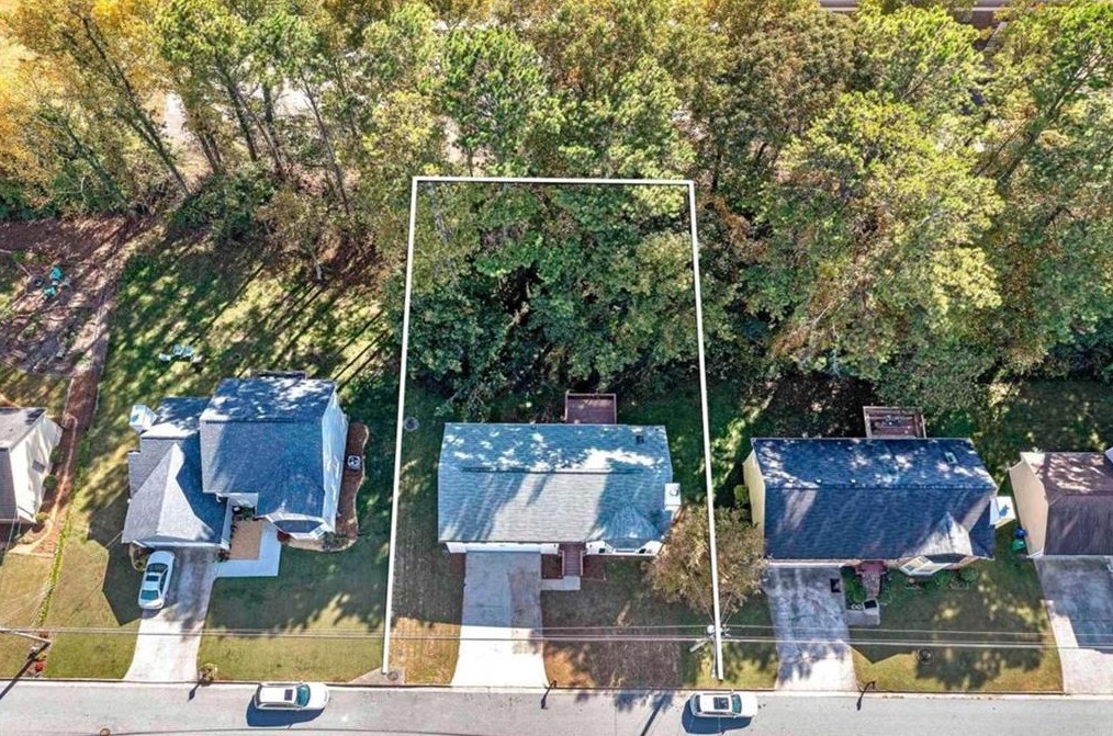 3162 Palm Tree Dr, Lithonia GA 30038-2360 exterior