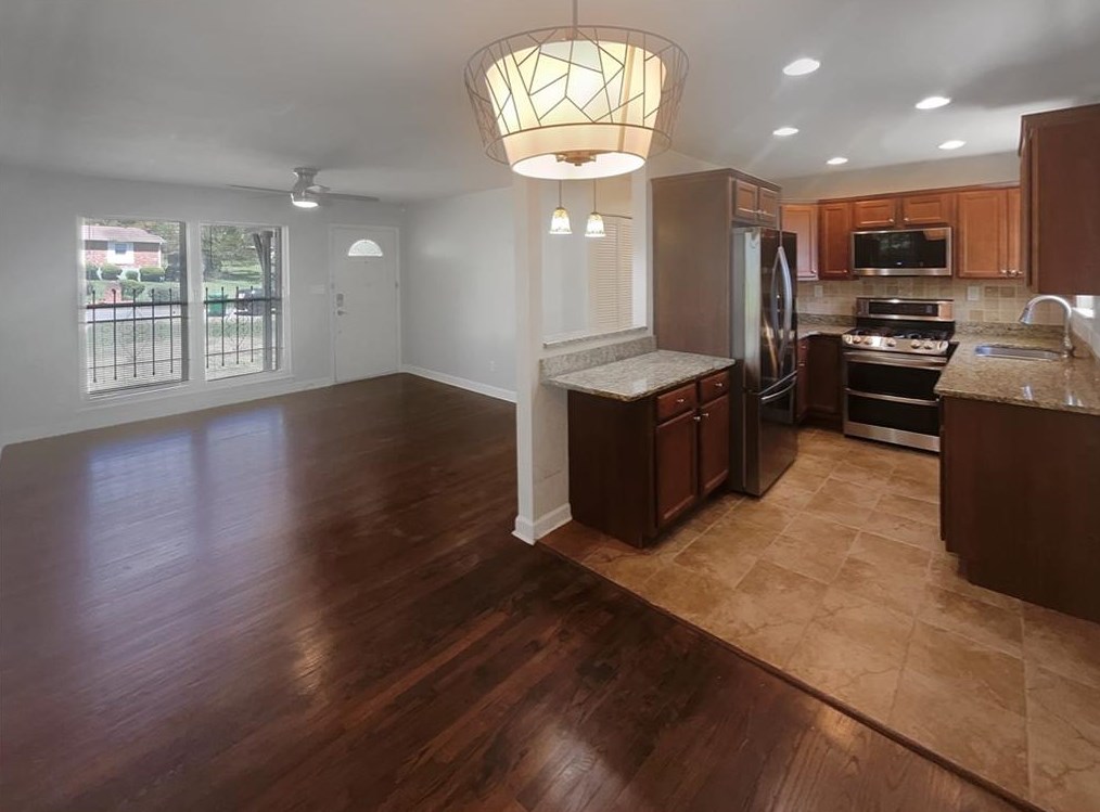 2029 Rodeo Ct, Atlanta GA  30316-4917 exterior