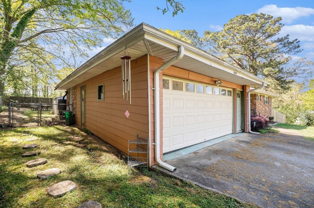 4029 Phylis Pl, Decatur GA  30035-1125 exterior