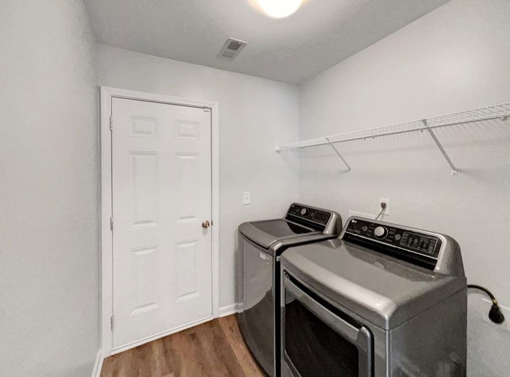 5843 Westchase St, Atlanta GA  30336-2912 exterior