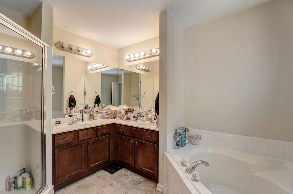 2509 Laurel Cir, Atlanta GA  30311-1236 exterior