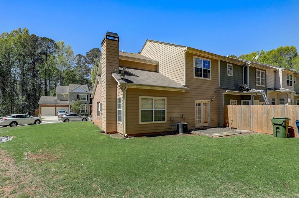2509 Laurel Cir, Atlanta GA  30311-1236 exterior