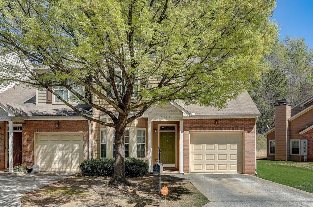 2509 Laurel Cir, Atlanta GA  30311-1236 exterior