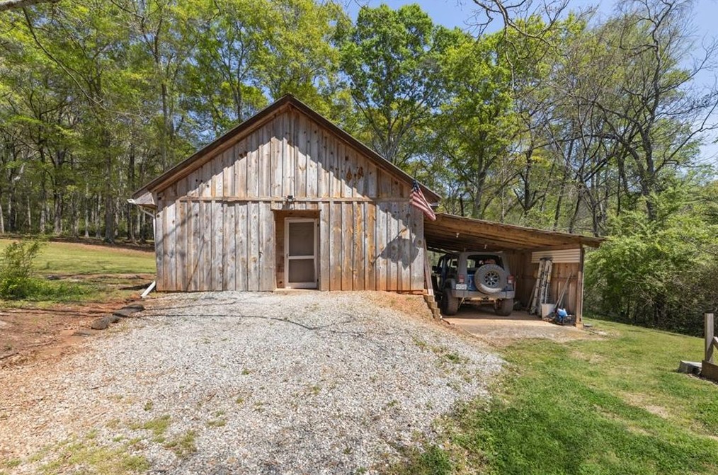 327 Danielsville St, Jefferson GA  30549-3370 exterior