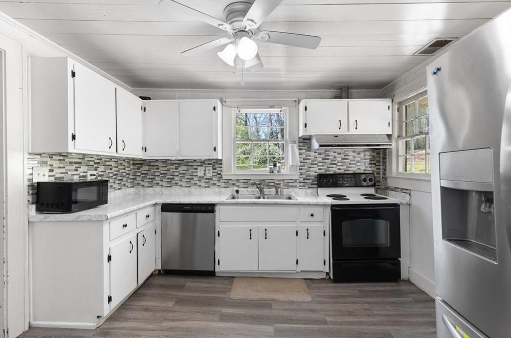 327 Danielsville St, Jefferson GA  30549-3370 exterior