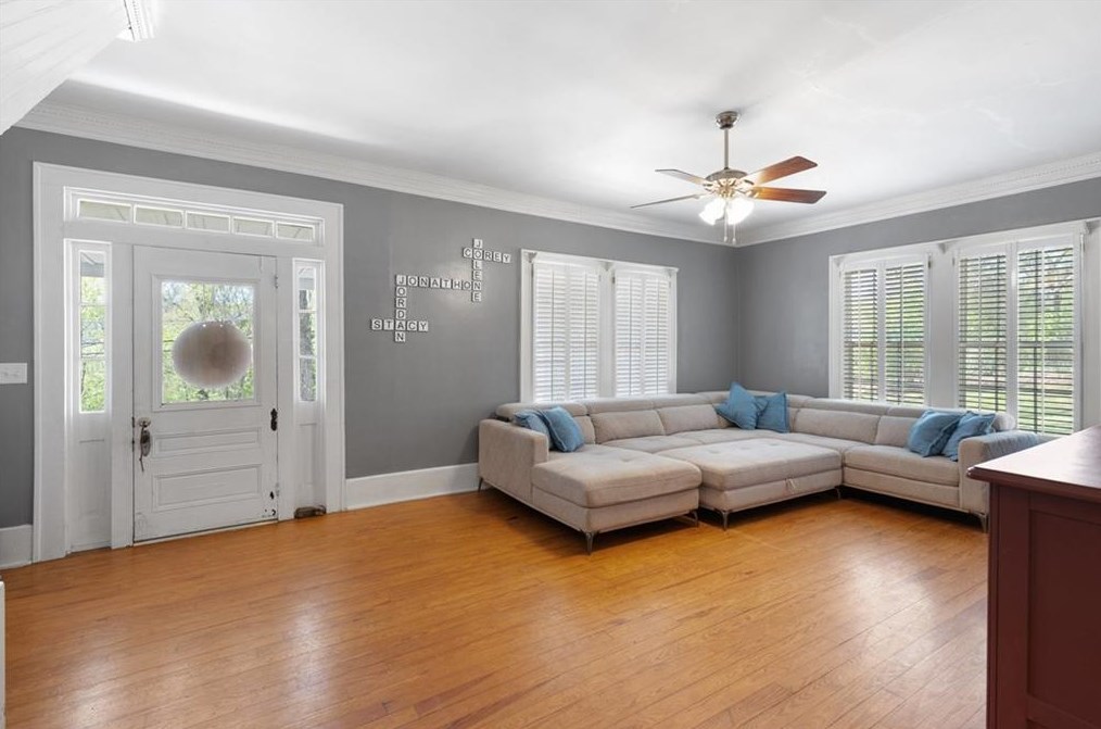 327 Danielsville St, Jefferson GA  30549-3370 exterior