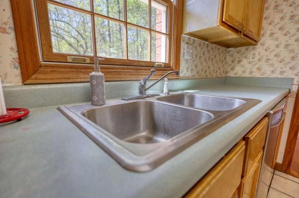 4281 Ingle Ct, Conyers GA  30012-1759 exterior