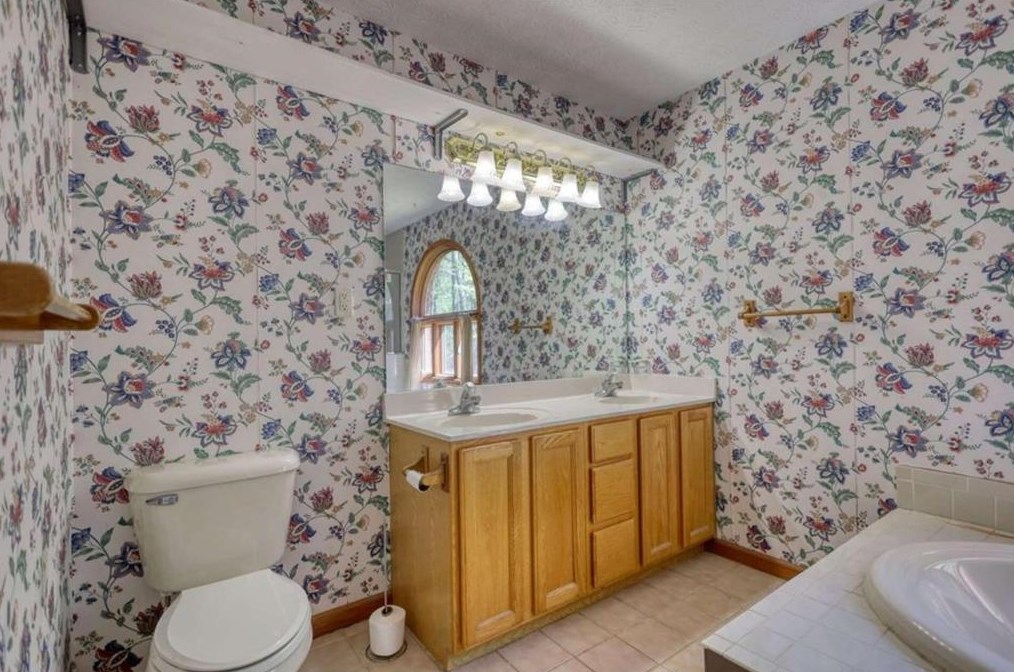 4281 Ingle Ct, Conyers GA  30012-1759 exterior