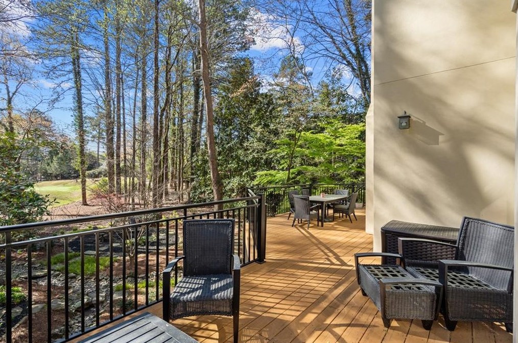 4335 Pemberton Cv, Alpharetta GA 30022-6345 exterior