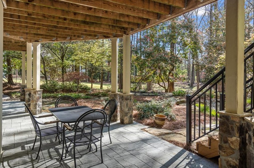 4335 Pemberton Cv, Alpharetta GA 30022-6345 exterior