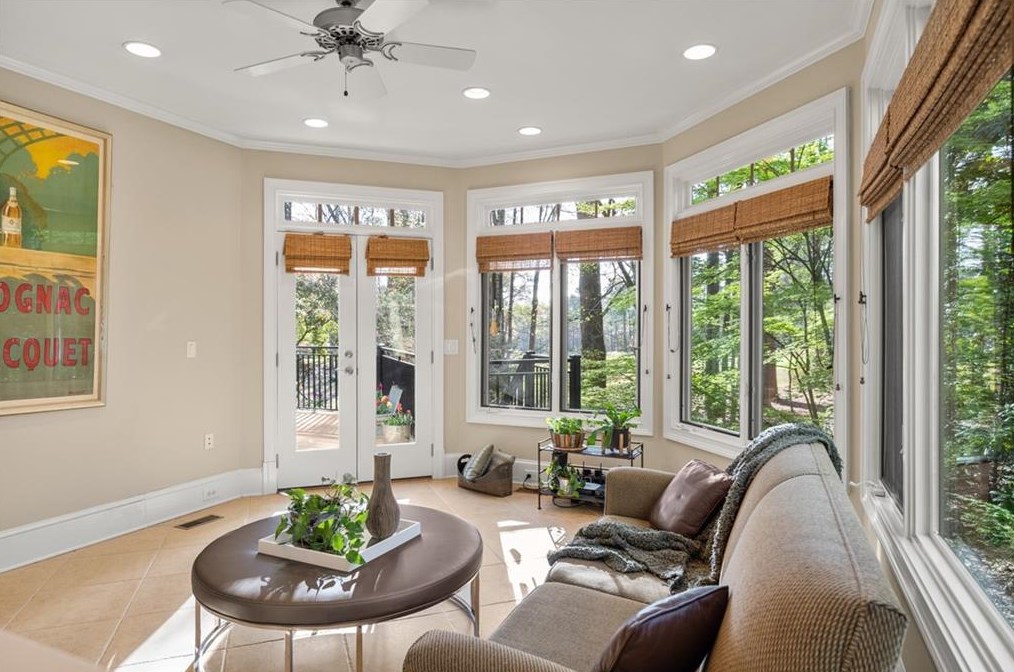 4335 Pemberton Cv, Alpharetta GA 30022-6345 exterior