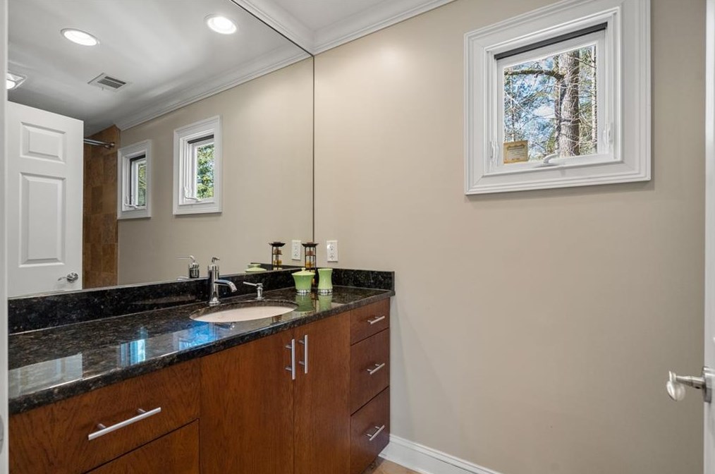 4335 Pemberton Cv, Alpharetta GA 30022-6345 exterior