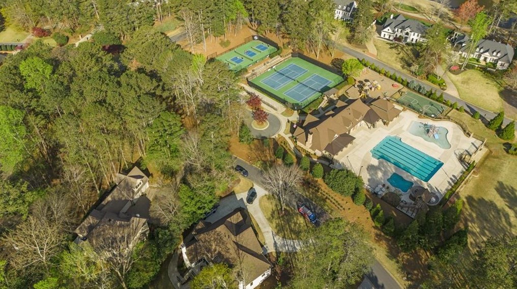 4335 Pemberton Cv, Alpharetta GA 30022-6345 exterior