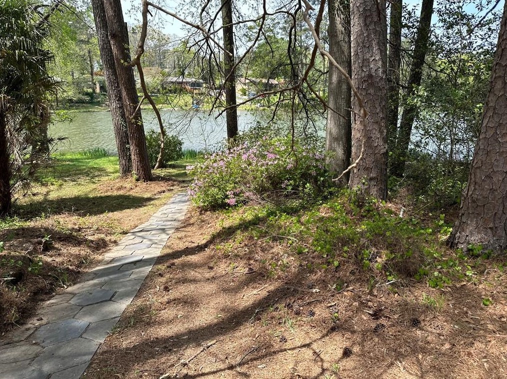 2544 Lake Capri Dr, Conyers GA  30012-2925 exterior
