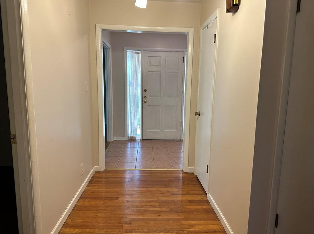 2544 Lake Capri Dr, Conyers GA  30012-2925 exterior
