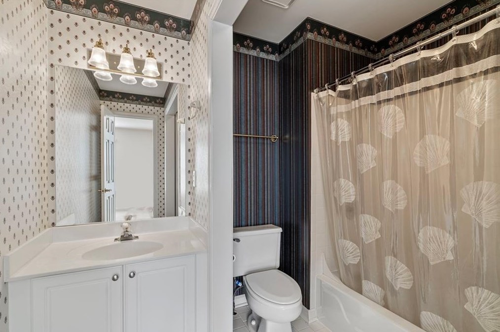 4230 Ridgehurst Dr, Smyrna GA  30080-3113 exterior